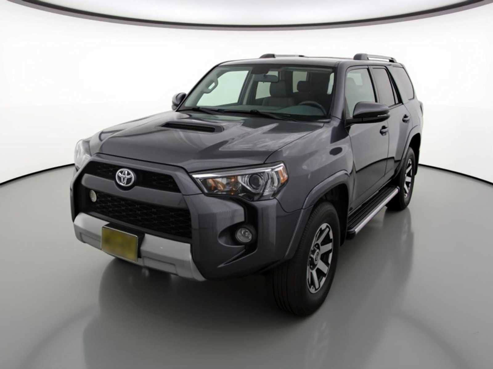 2018 Toyota 4Runner Off-Road Premium's photo