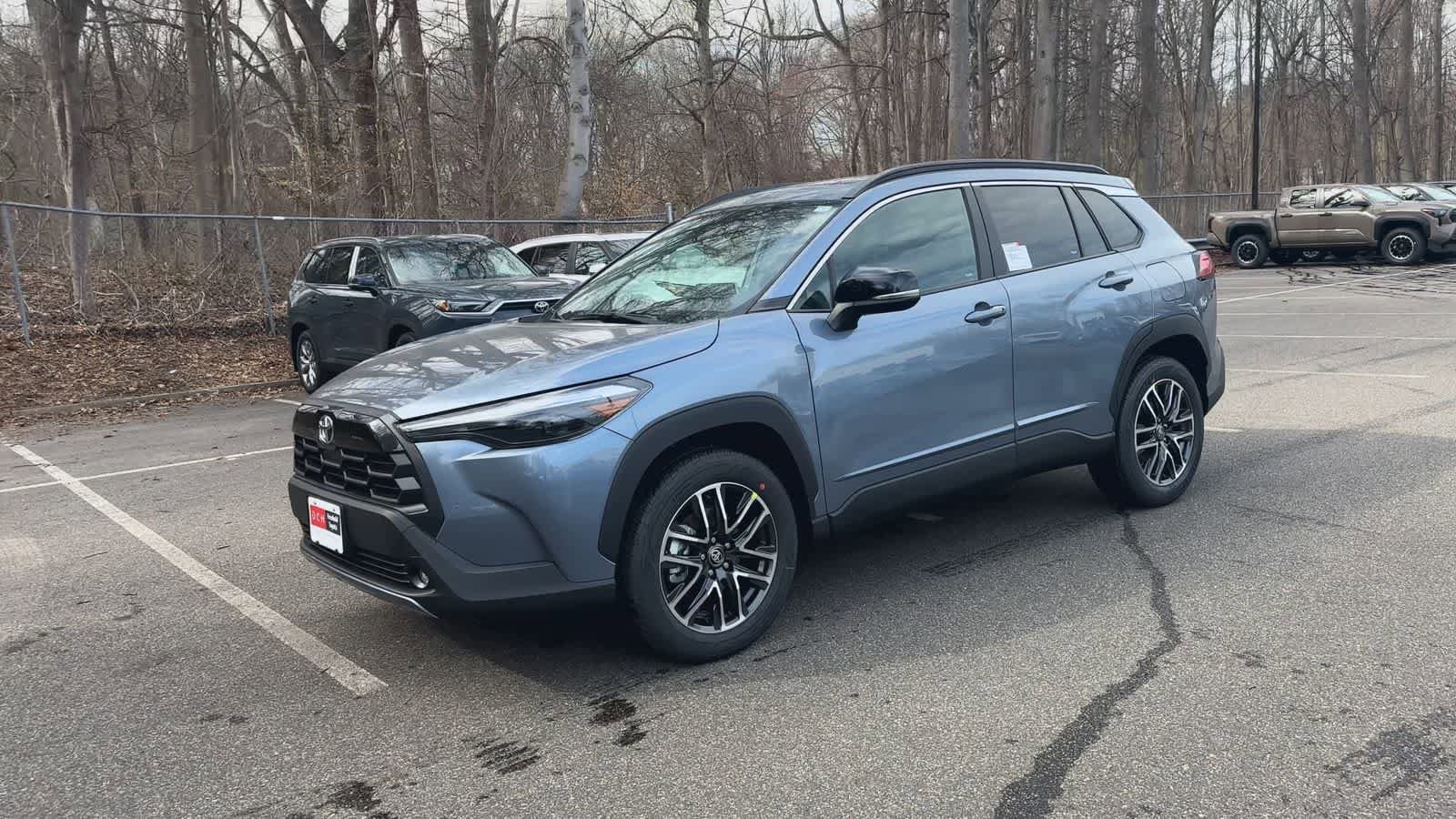 Thumbnail: 2026 Toyota Corolla Cross - 4