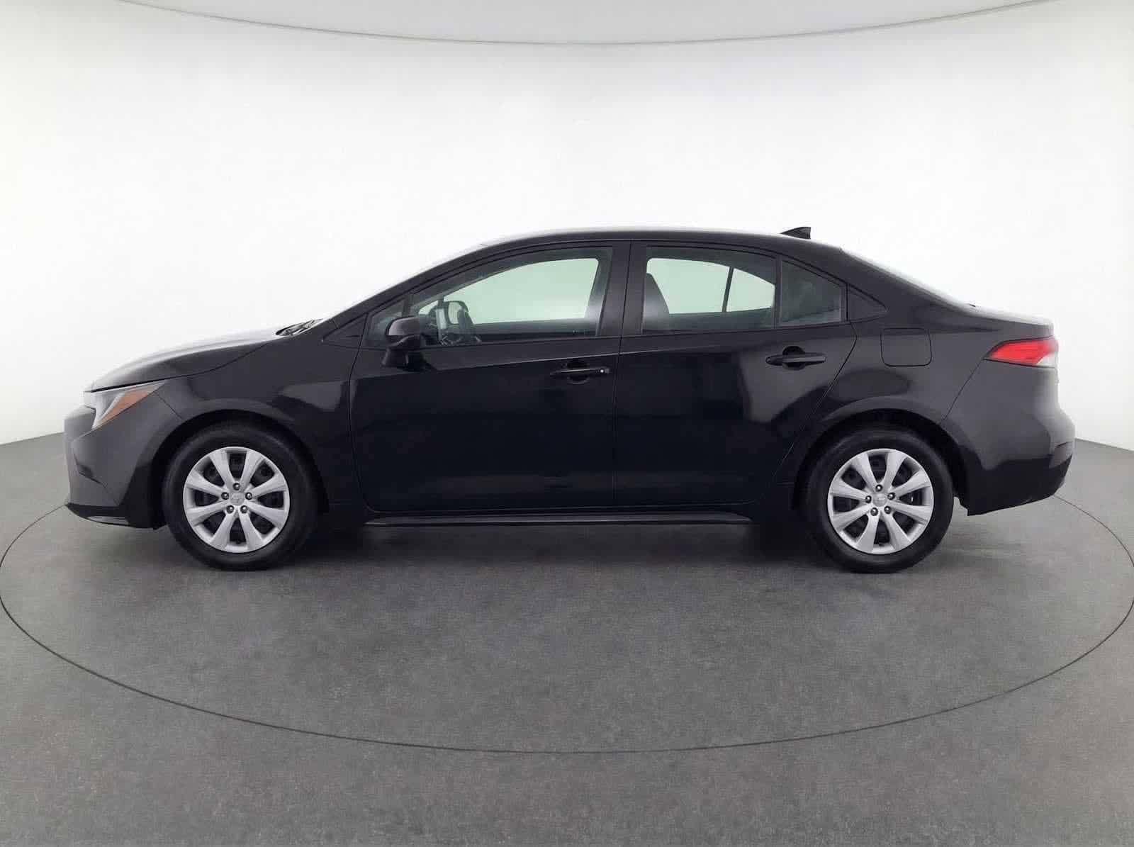 Thumbnail: 2025 Toyota Corolla - 6