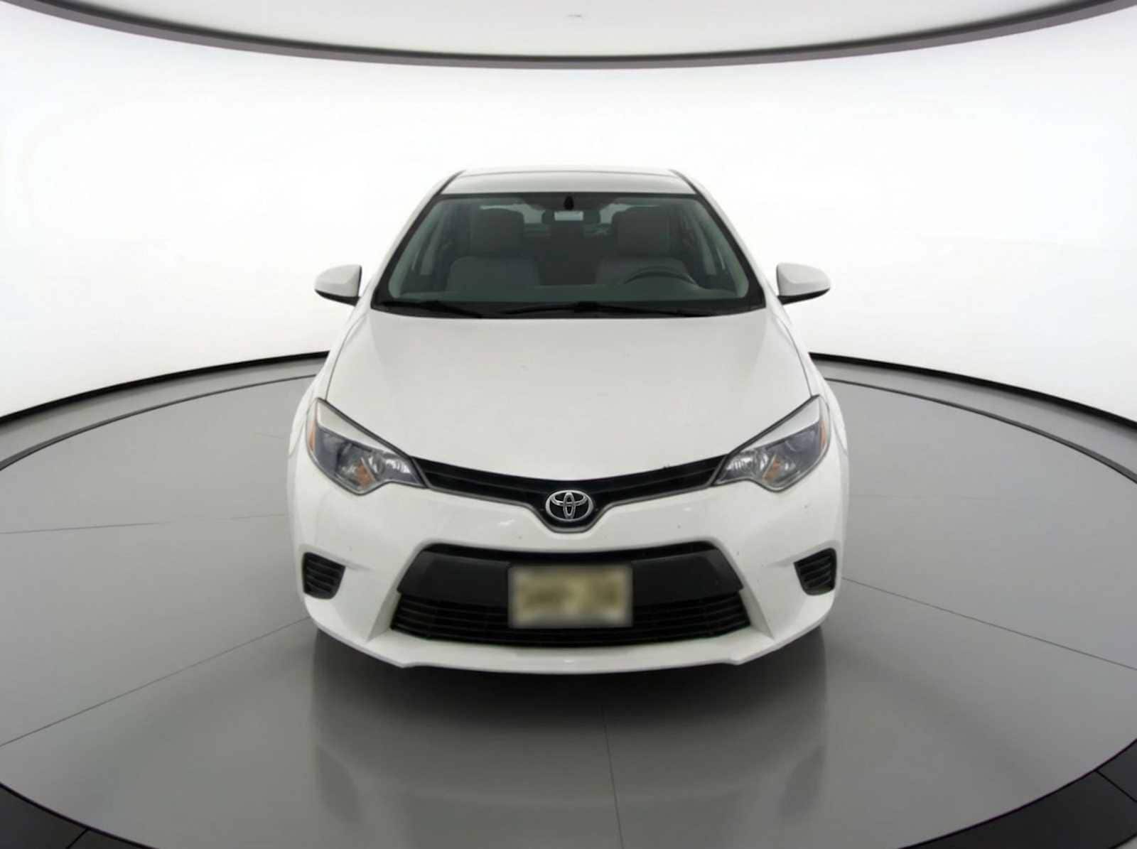 Thumbnail: 2015 Toyota Corolla - 2