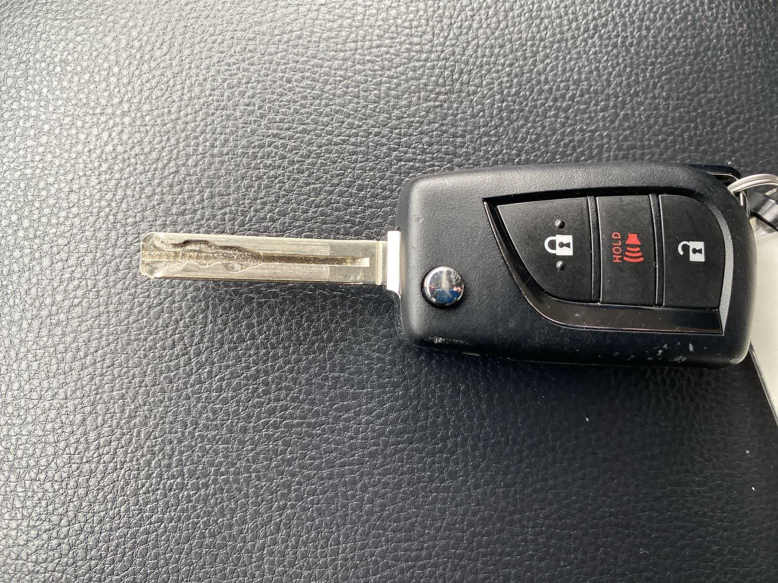 Thumbnail: 2025 Toyota RAV4 - 30