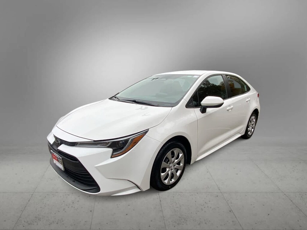 Used 2024 Toyota Corolla LE Sedan