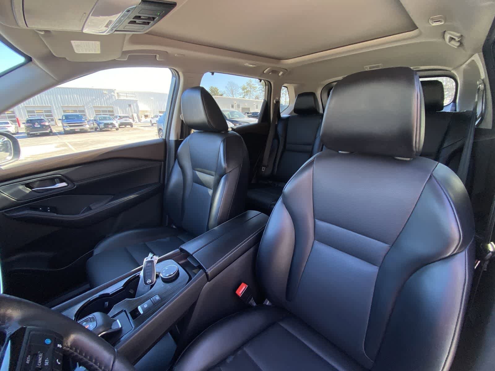 Thumbnail: 2023 Nissan Rogue - 31