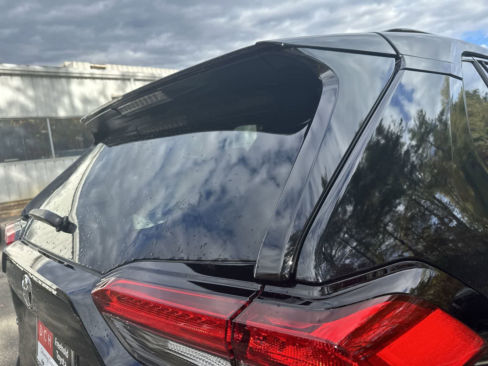 Thumbnail: 2025 Toyota RAV4 - 12