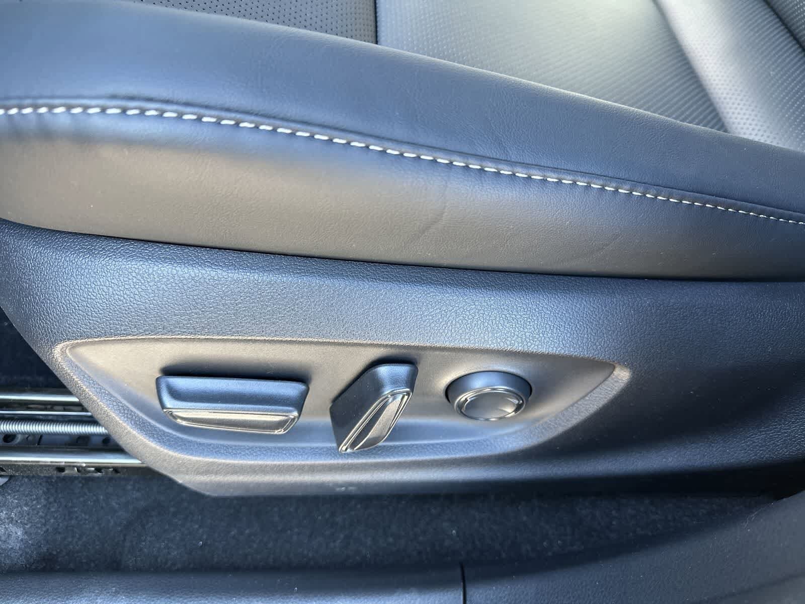 Thumbnail: 2026 Toyota Crown Signia - 21