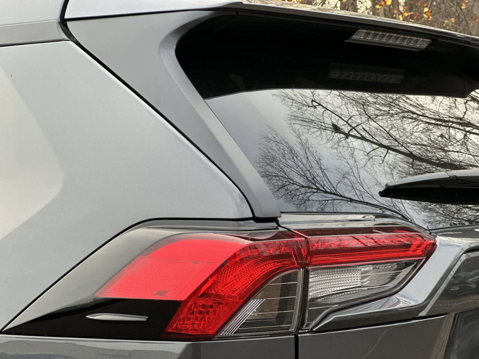 Thumbnail: 2025 Toyota RAV4 - 15