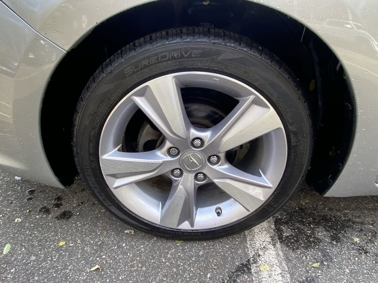 Thumbnail: 2013 Acura ILX - 18