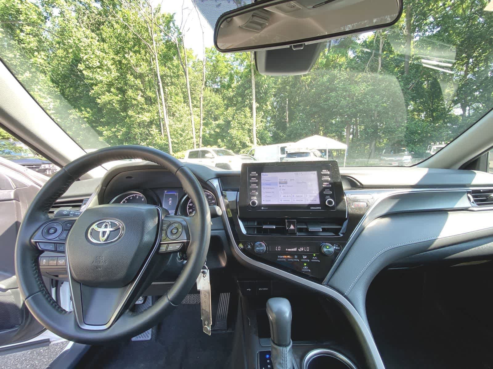 Thumbnail: 2024 Toyota Camry - 18