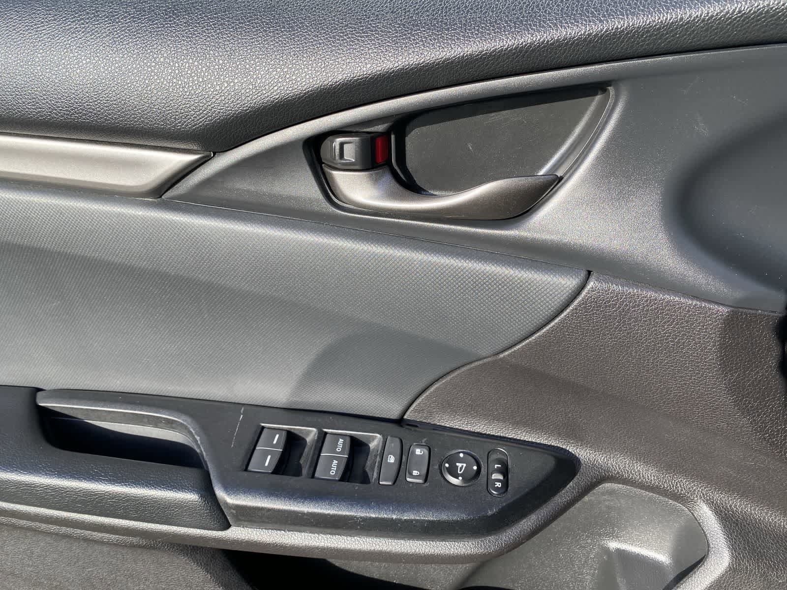 Thumbnail: 2020 Honda Civic - 15