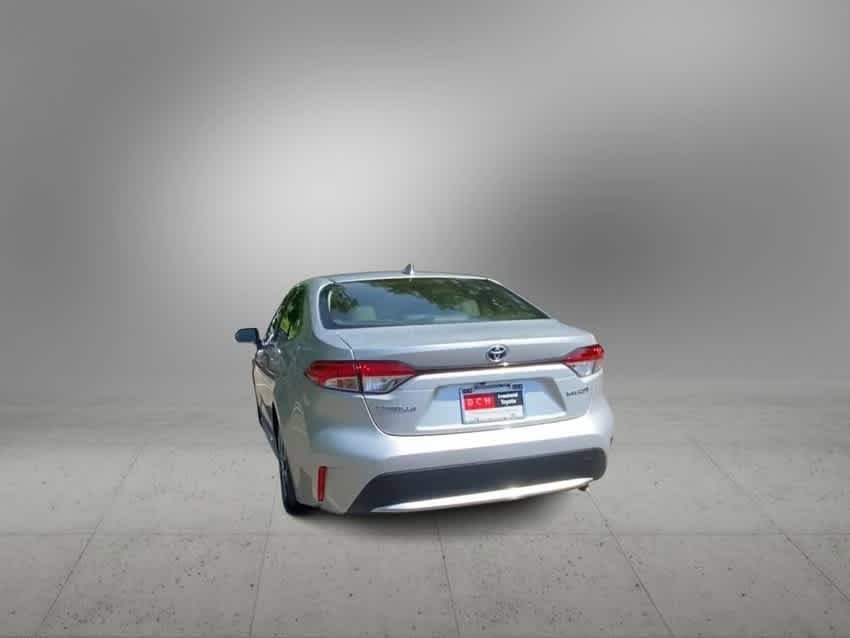 2020 Toyota Corolla LE 7