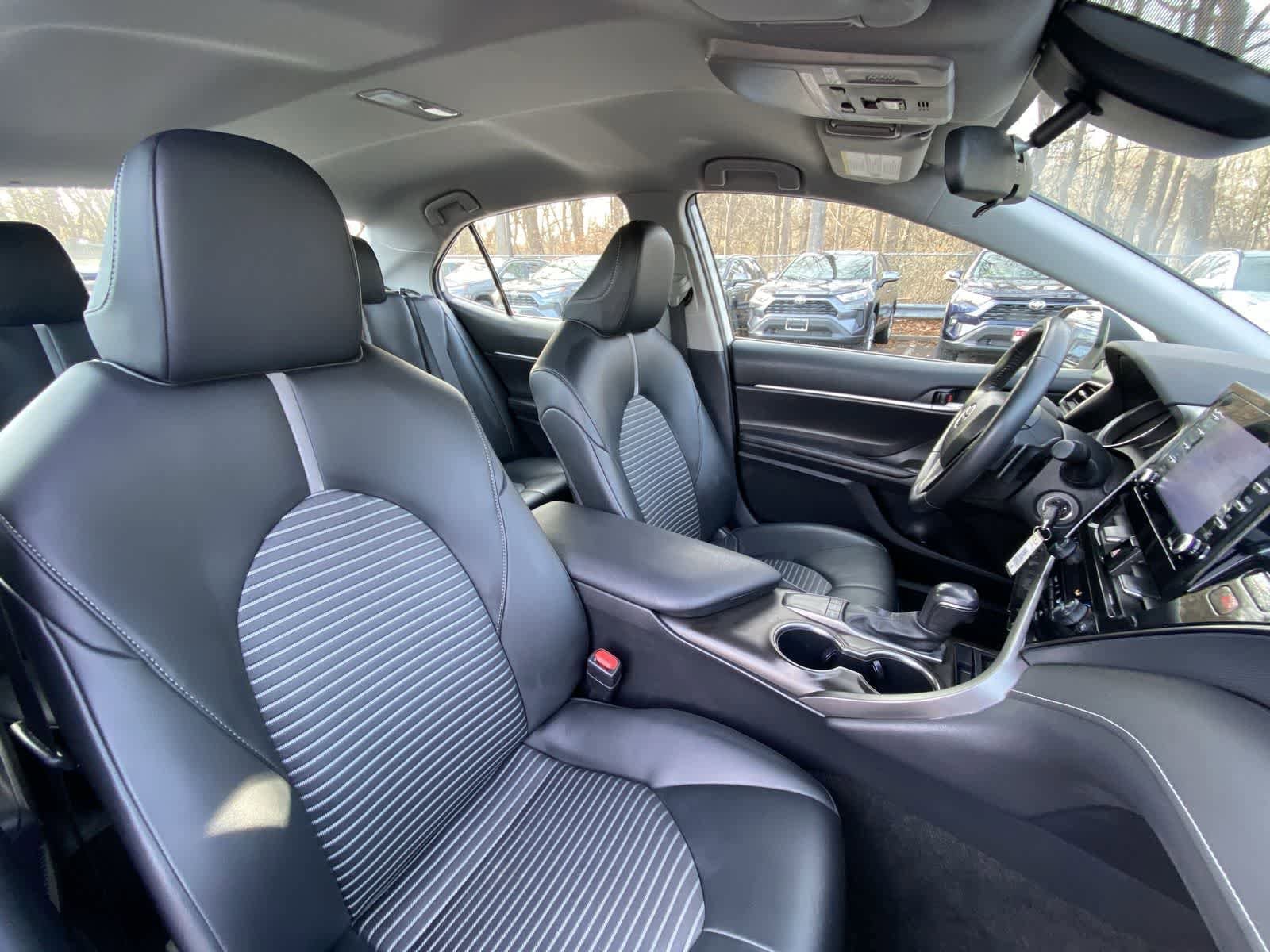 Thumbnail: 2023 Toyota Camry - 27