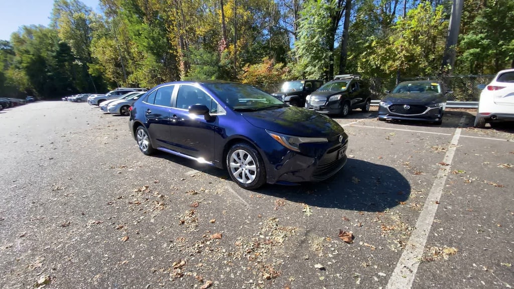 Used 2024 Toyota Corolla LE Sedan