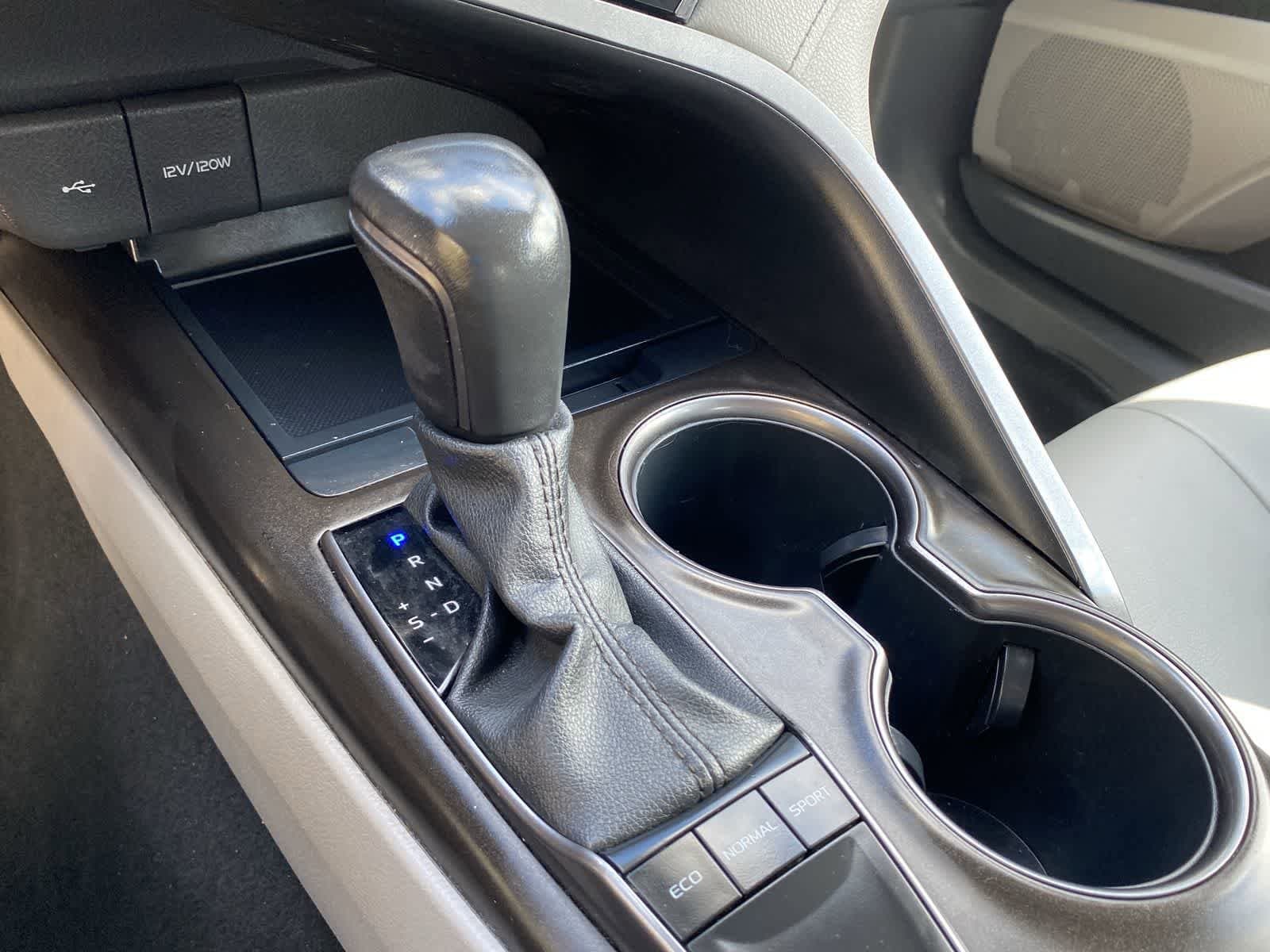 Thumbnail: 2023 Toyota Camry - 28