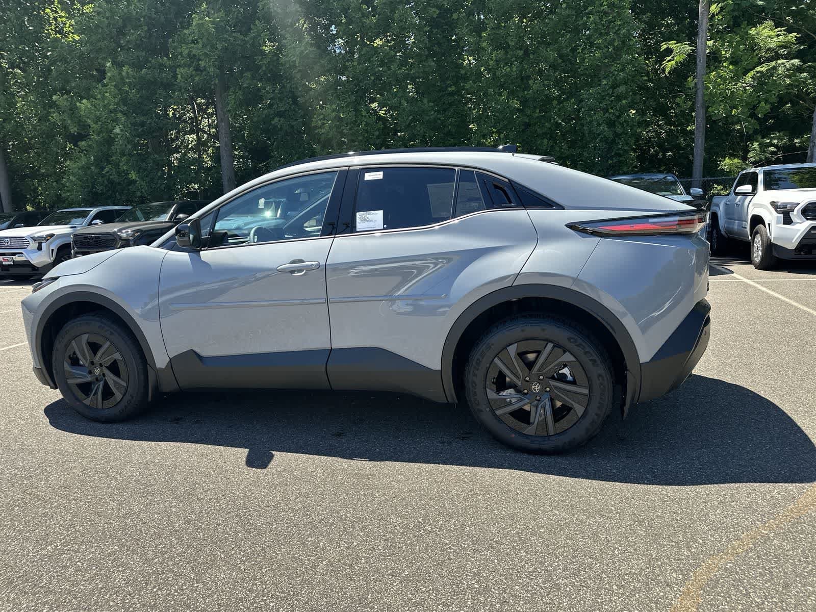 Thumbnail: 2026 Toyota C-HR - 13