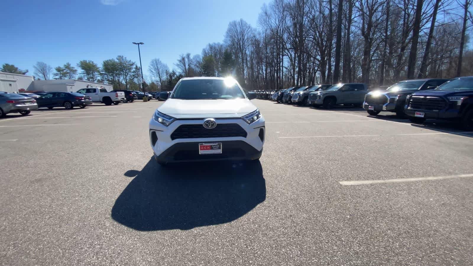 Thumbnail: 2023 Toyota RAV4 - 6