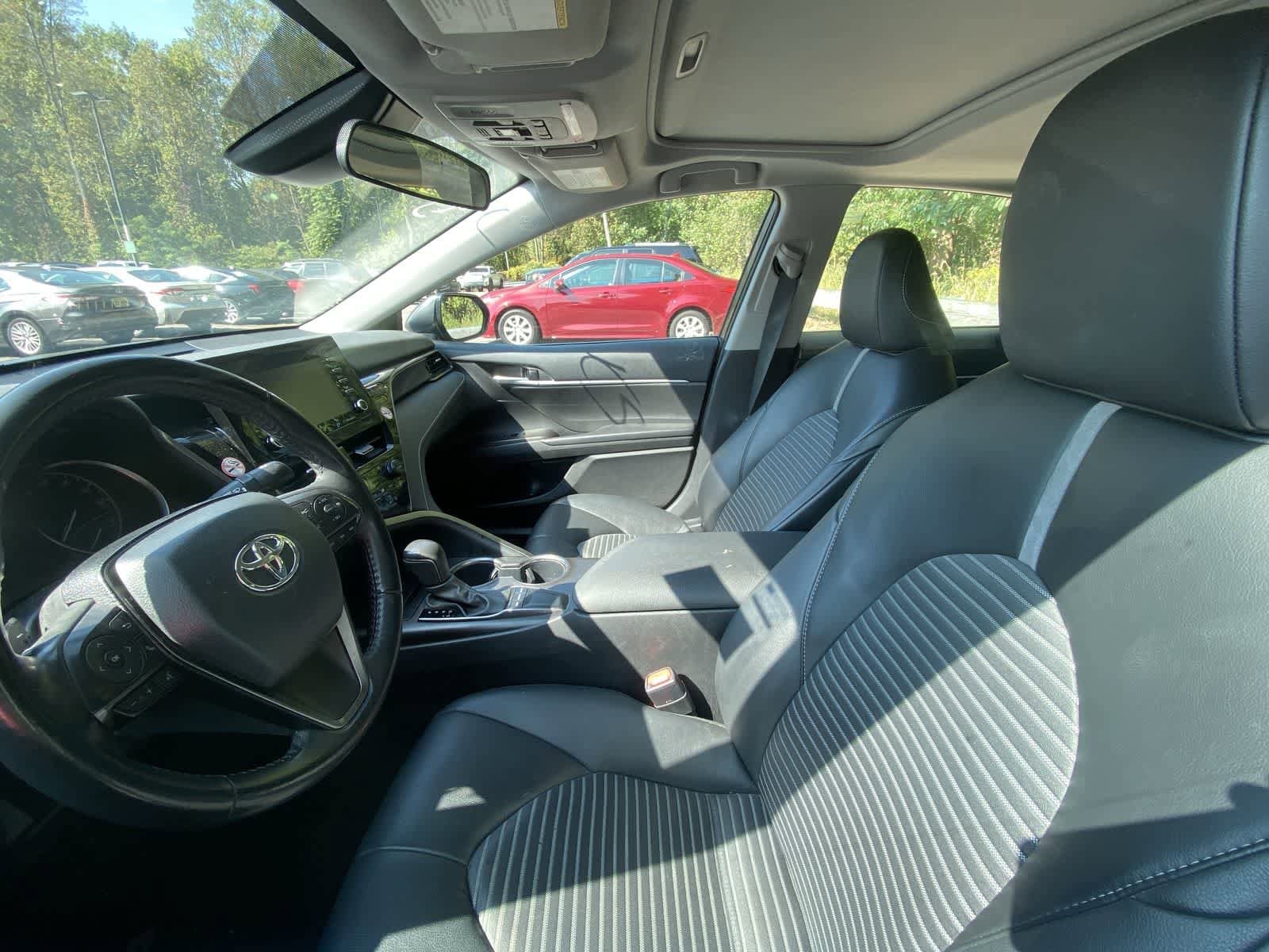 Thumbnail: 2023 Toyota Camry - 8