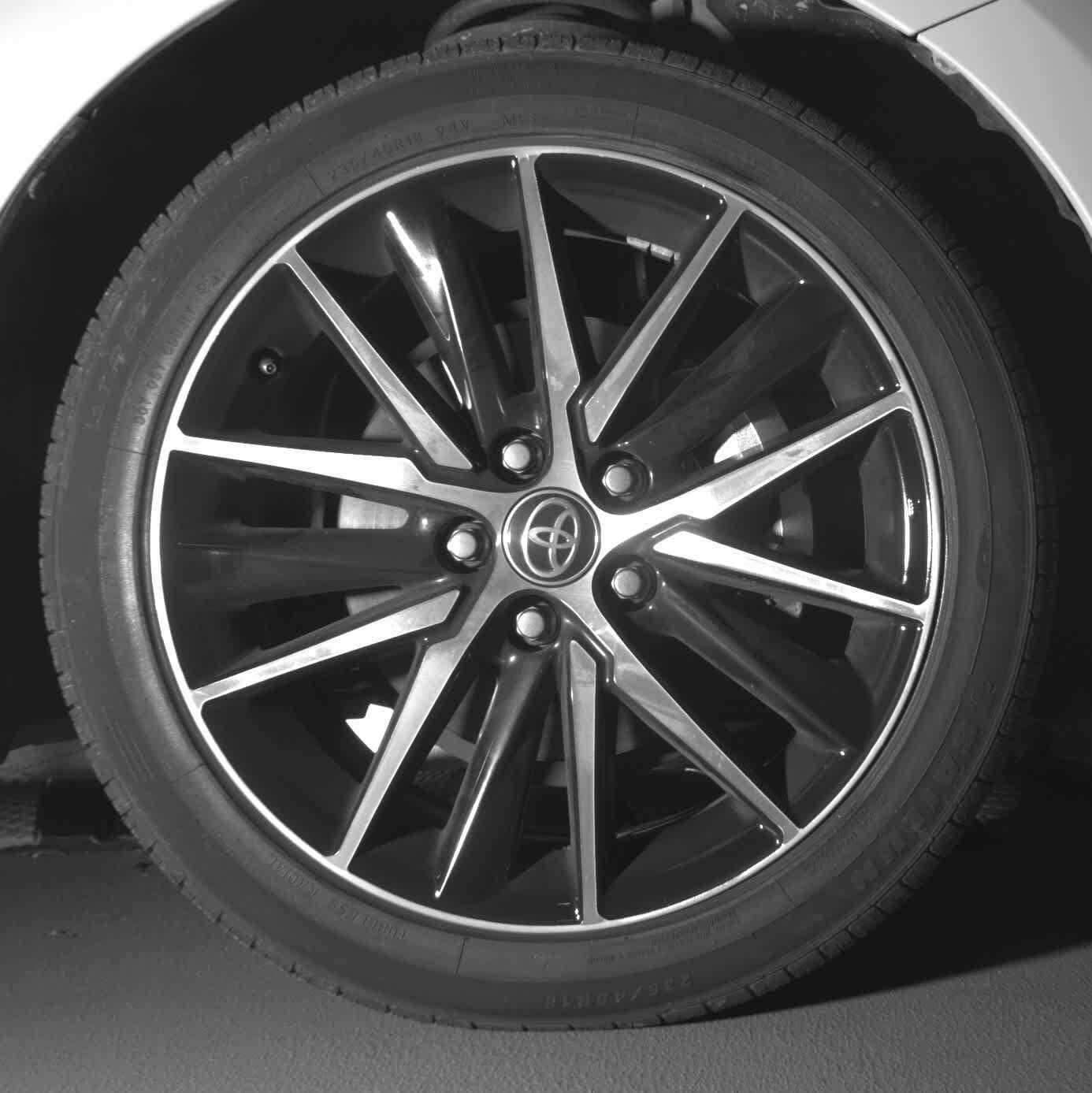 Thumbnail: 2023 Toyota Camry - 11