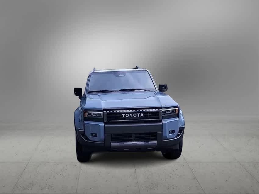 2025 Toyota Land Cruiser  3
