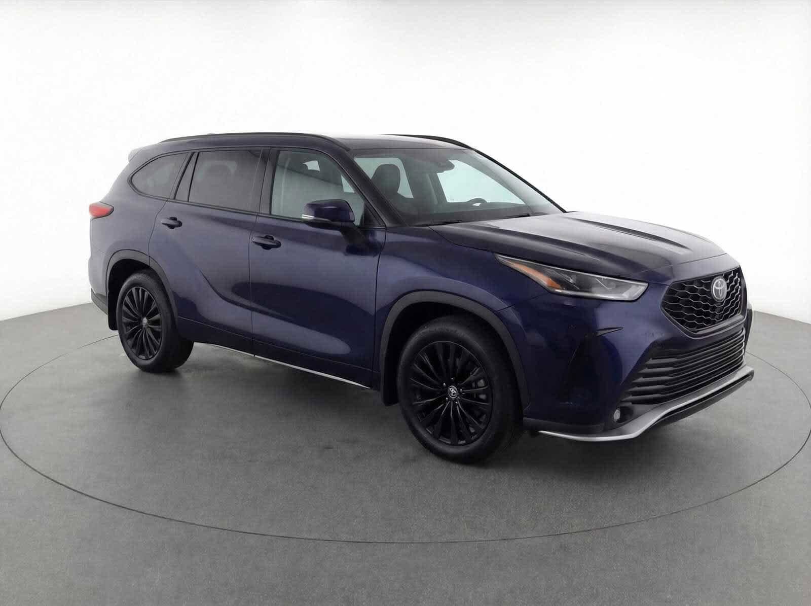 Thumbnail: 2025 Toyota Highlander - 3