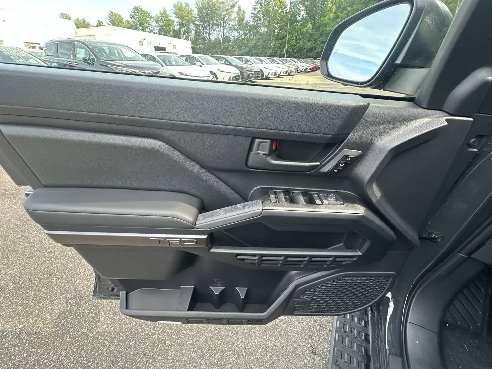 Thumbnail: 2026 Toyota 4Runner - 27