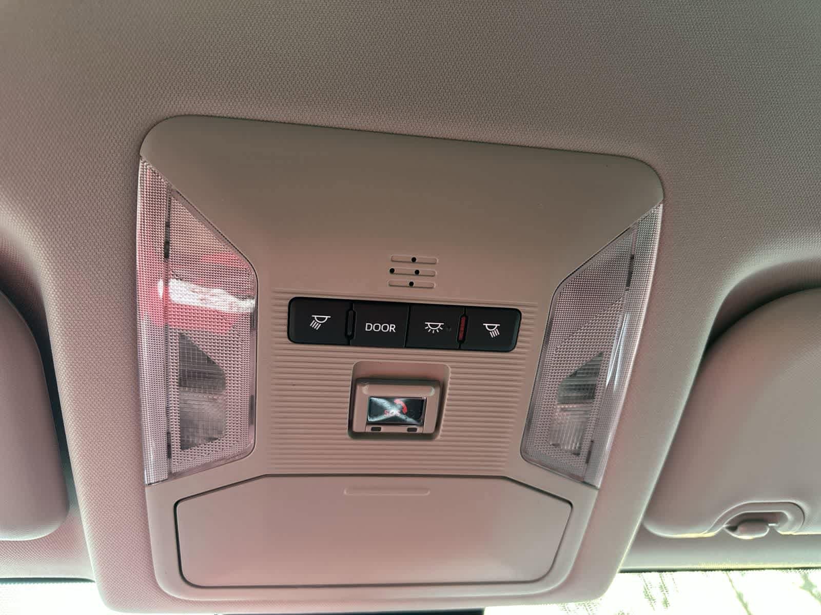 Thumbnail: 2025 Toyota RAV4 - 23