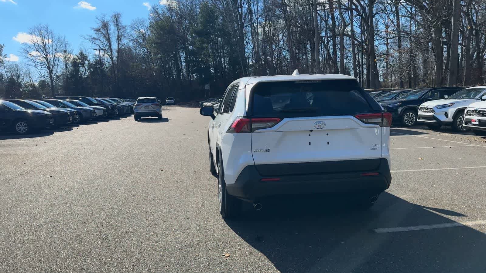 Thumbnail: 2025 Toyota RAV4 - 7