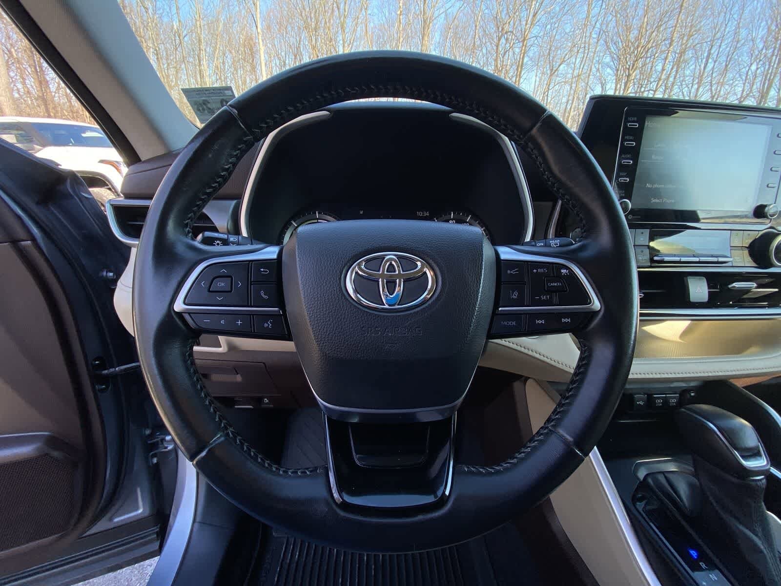 Thumbnail: 2021 Toyota Highlander - 39