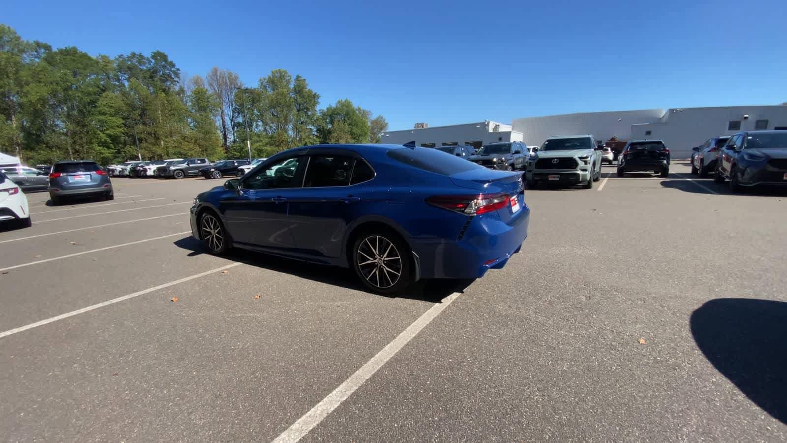 Thumbnail: 2024 Toyota Camry - 6