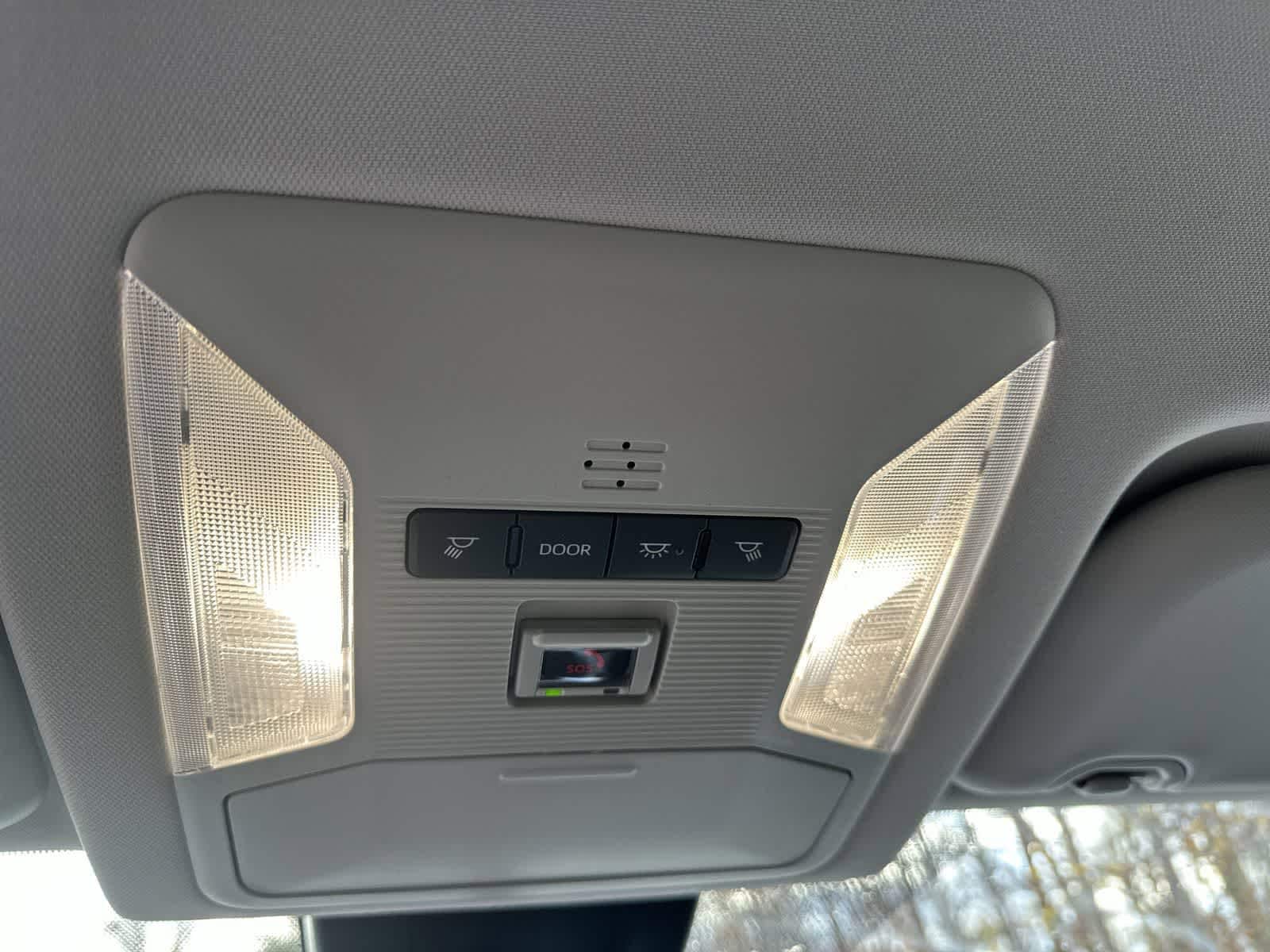 Thumbnail: 2025 Toyota RAV4 - 33