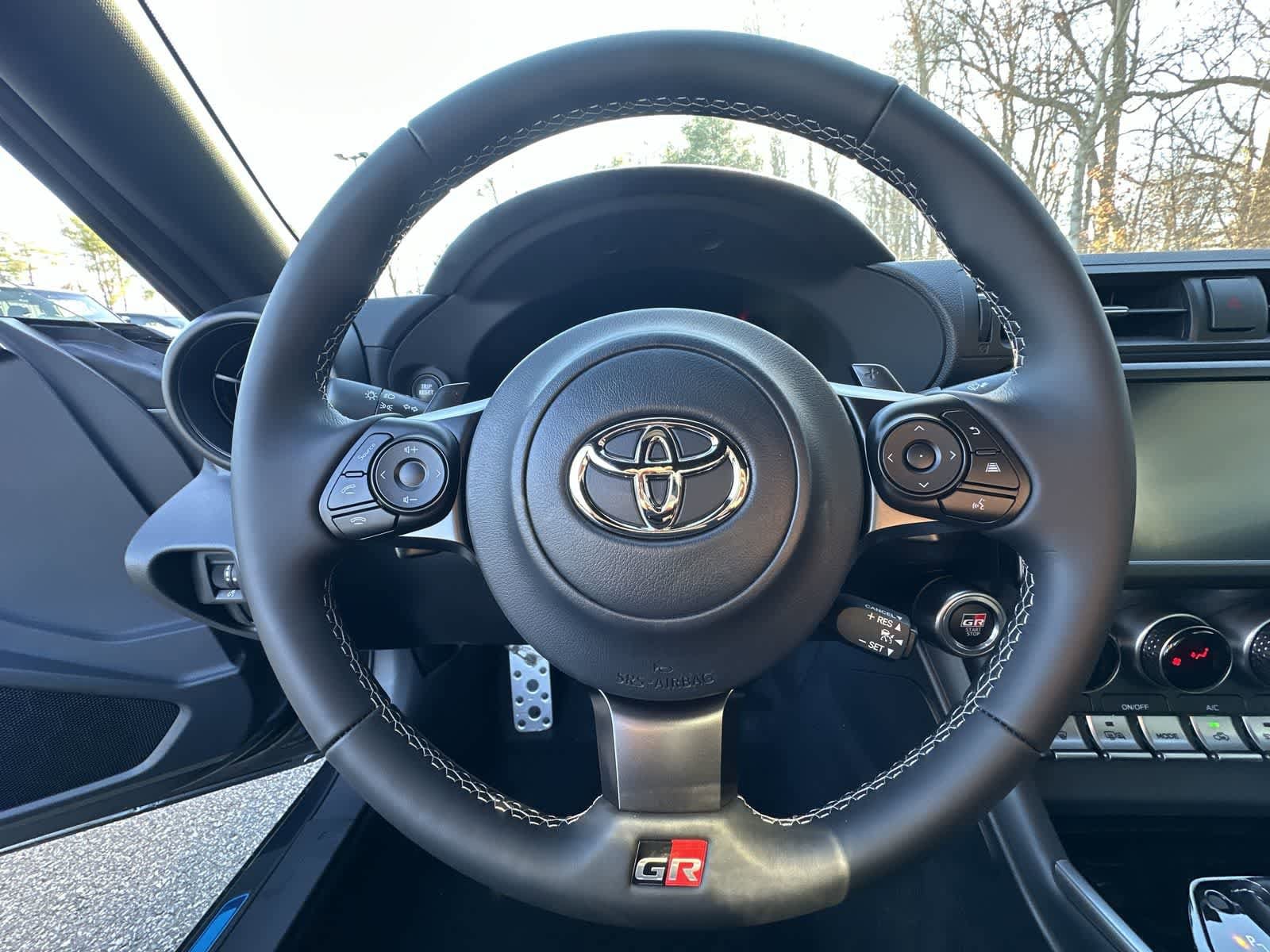 Thumbnail: 2026 Toyota GR86 - 35