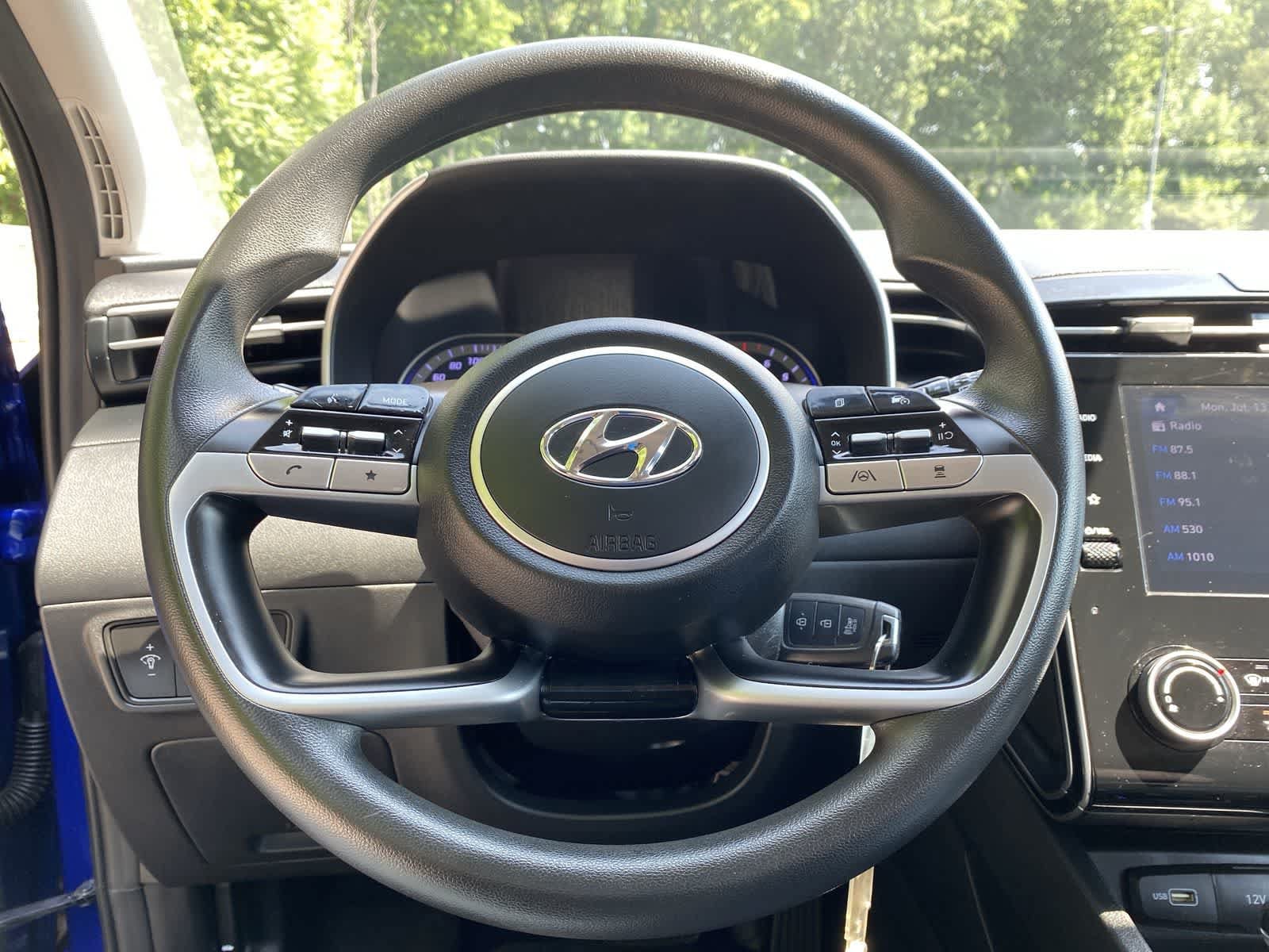 2023 Hyundai Tucson SE - Photo 28