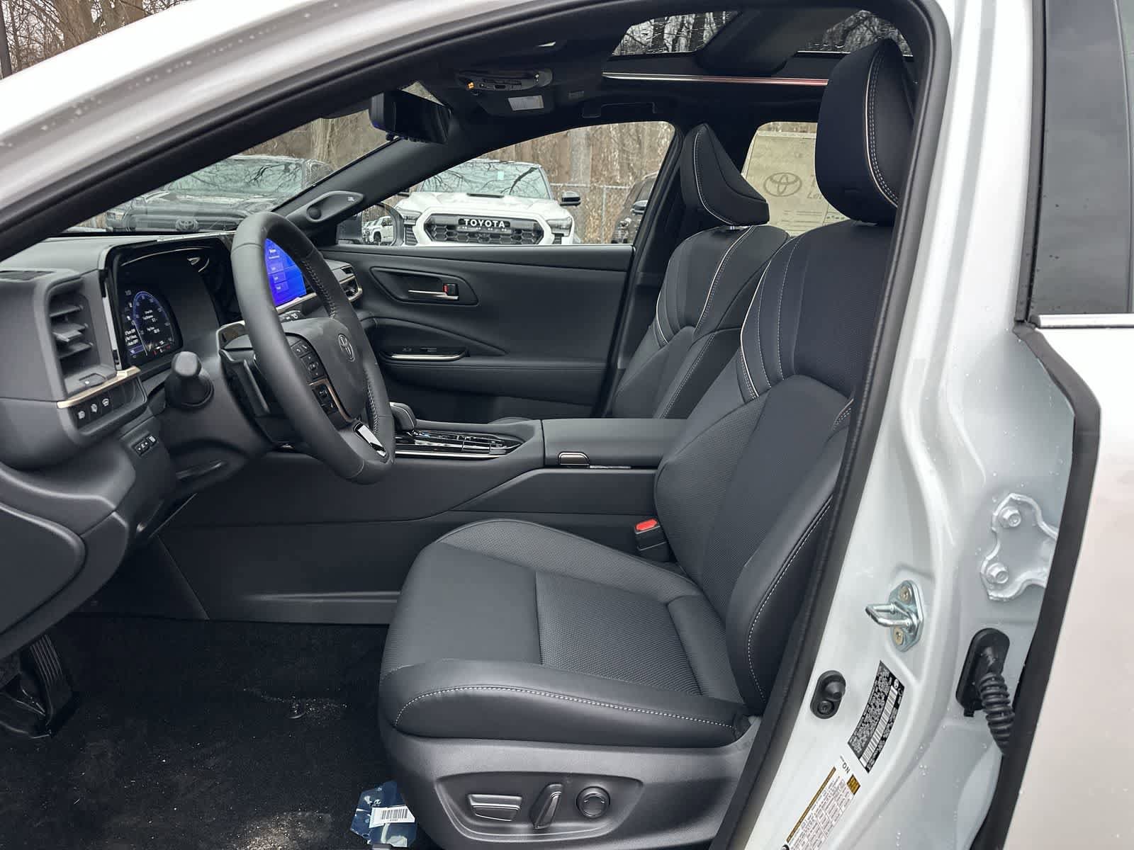 Thumbnail: 2026 Toyota Crown Signia - 31