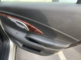 Thumbnail: 2013 Buick LaCrosse - 17