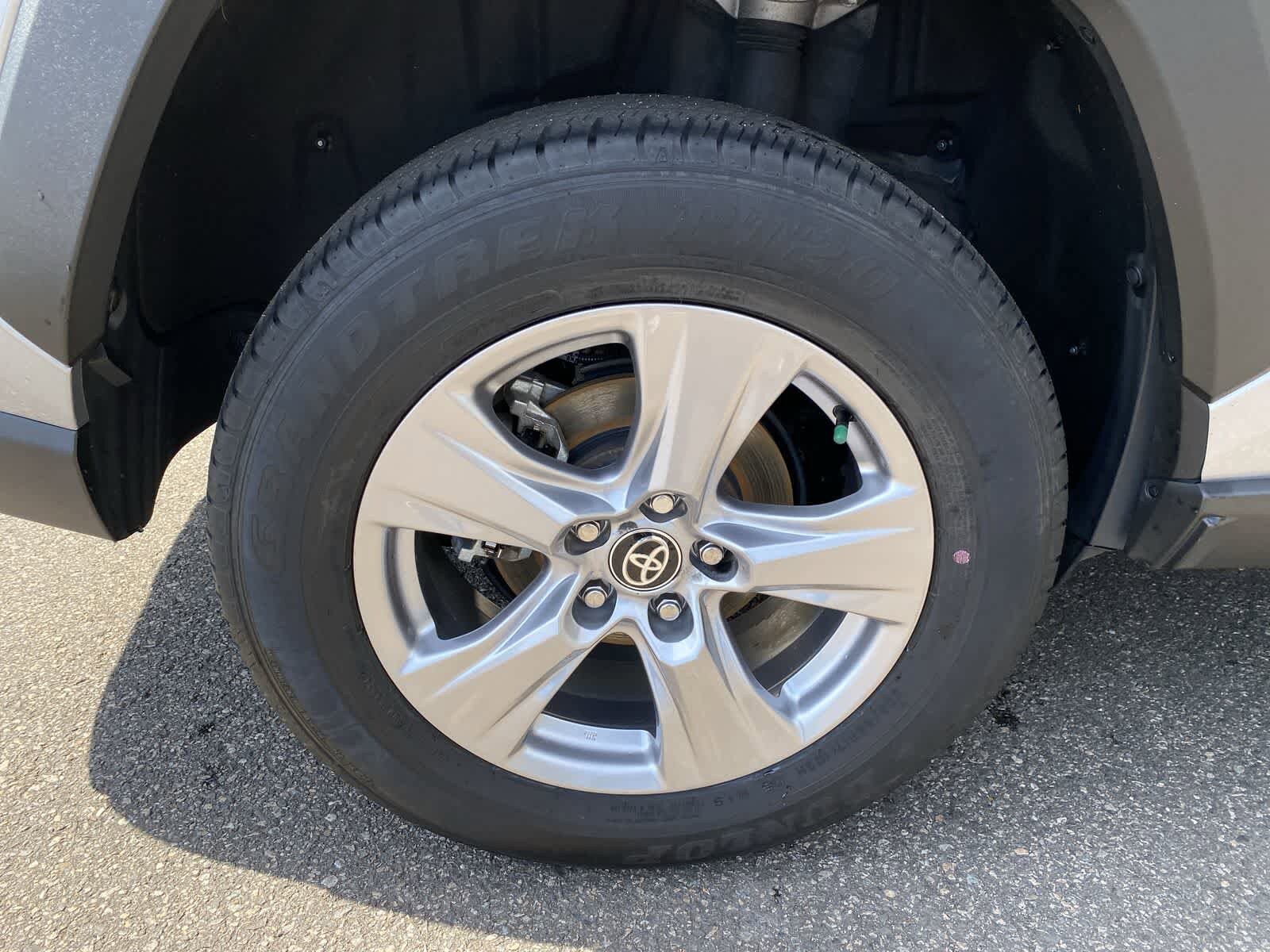 Thumbnail: 2025 Toyota RAV4 - 16