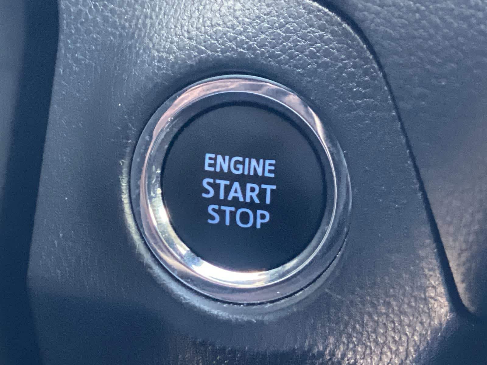 Thumbnail: 2021 Toyota RAV4 - 30