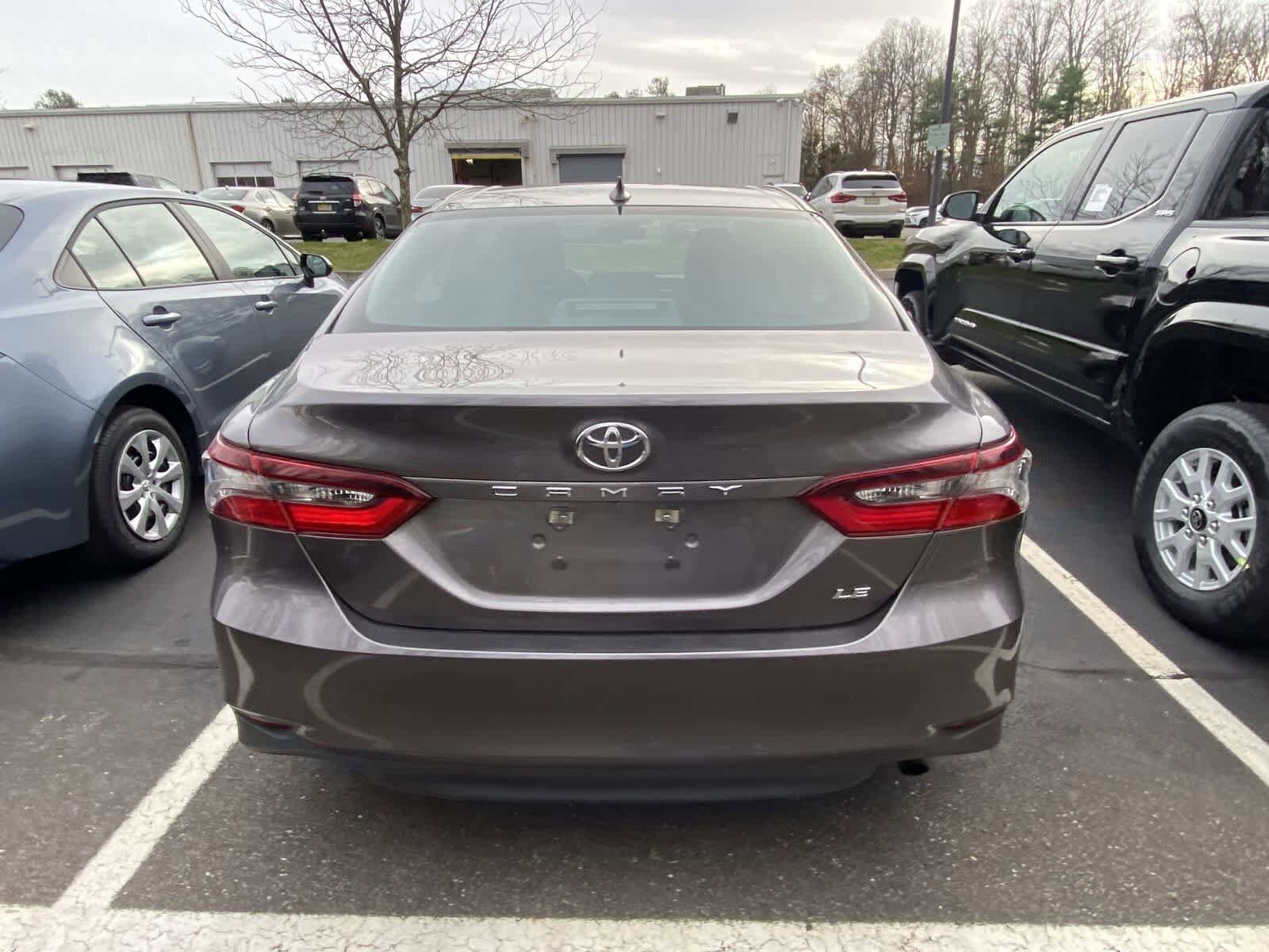 Thumbnail: 2023 Toyota Camry - 8