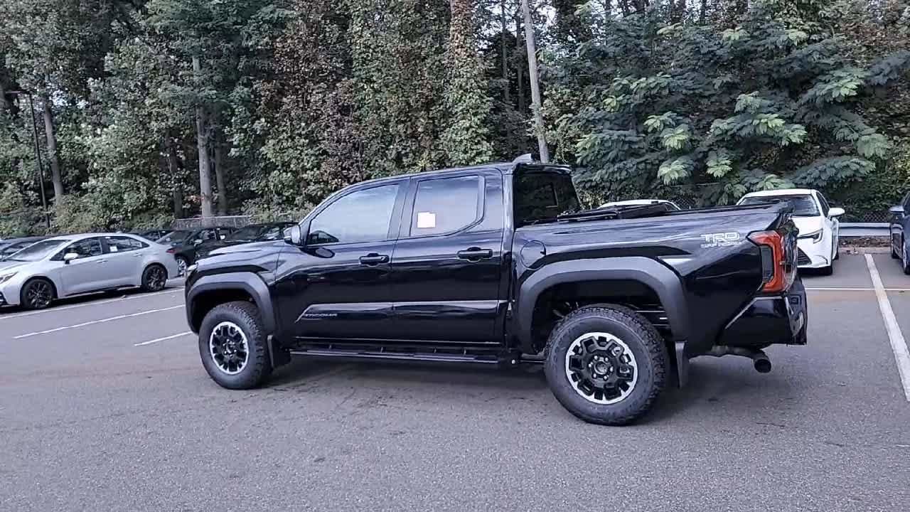 Thumbnail: 2025 Toyota Tacoma - 6