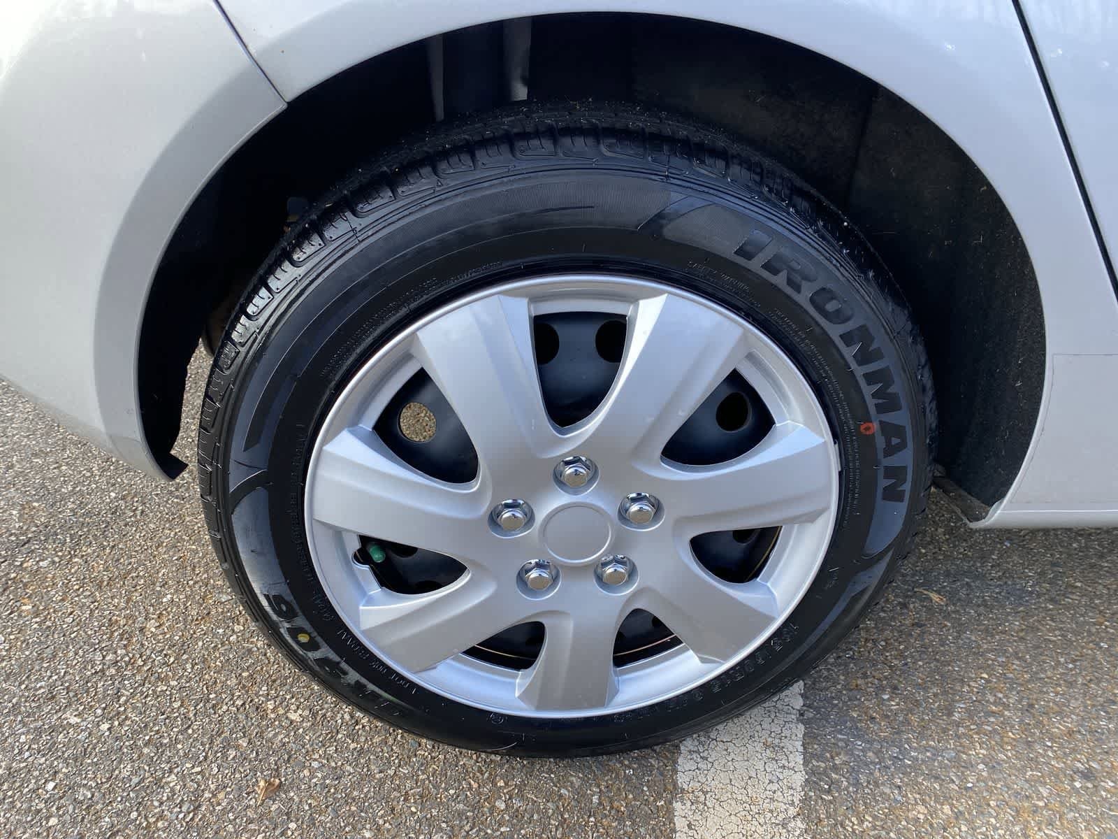 Thumbnail: 2016 Ford Fiesta - 19