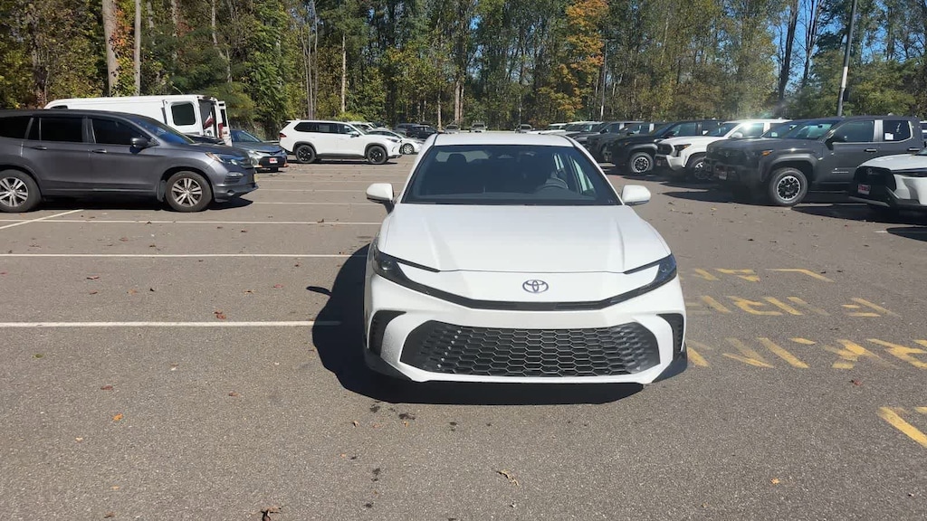 New 2026 Toyota Camry SE Sedan