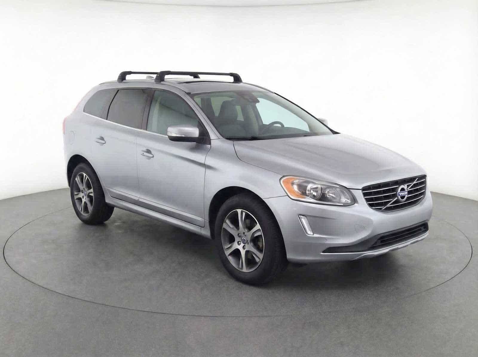 Thumbnail: 2015 Volvo XC60 - 3
