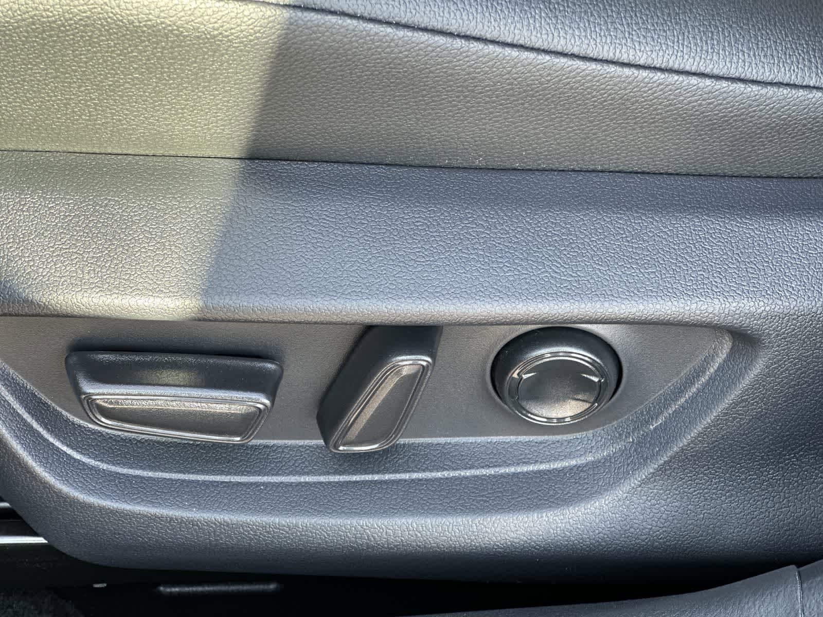 Thumbnail: 2026 Toyota Camry - 22