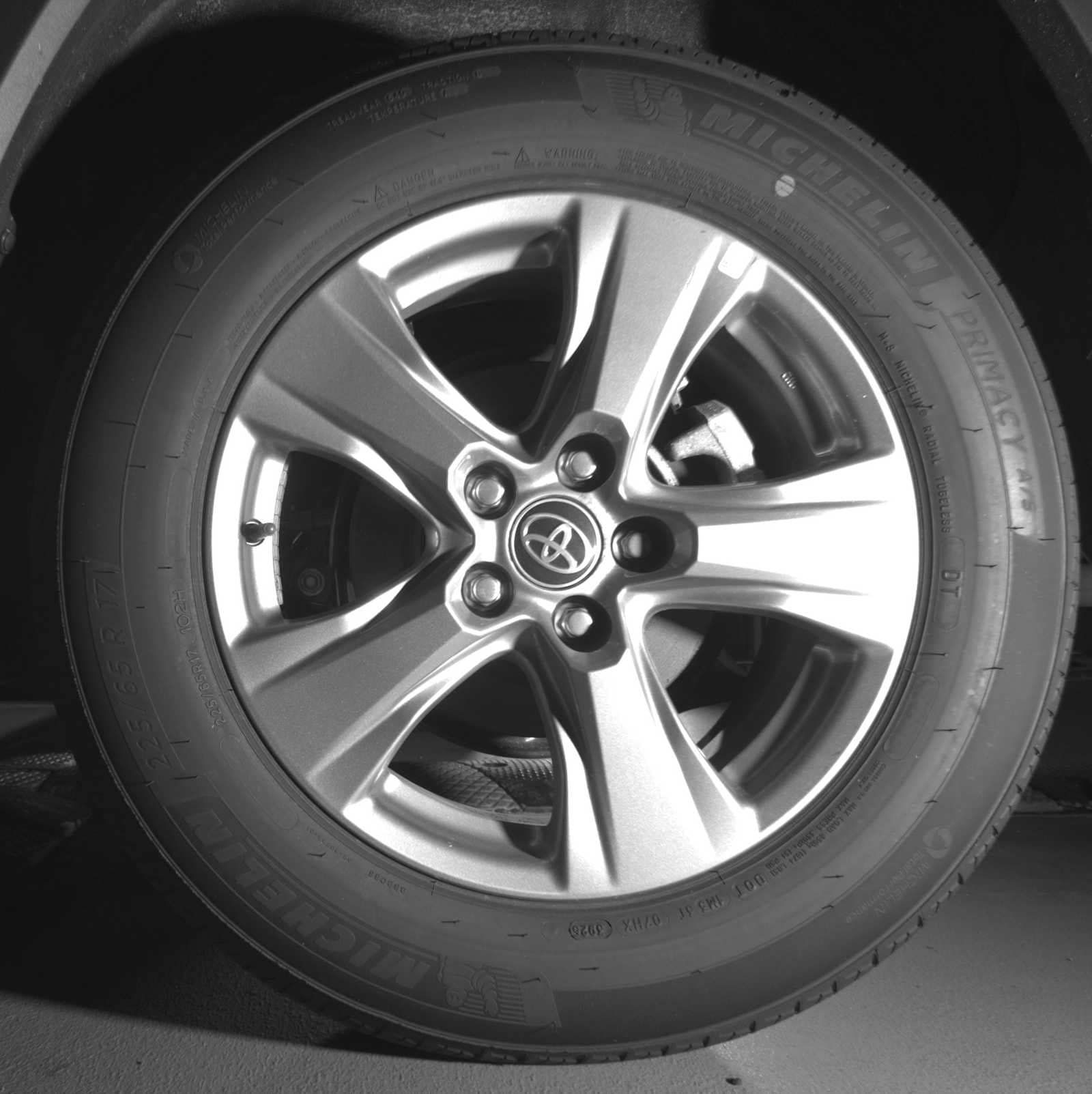 Thumbnail: 2025 Toyota RAV4 - 21