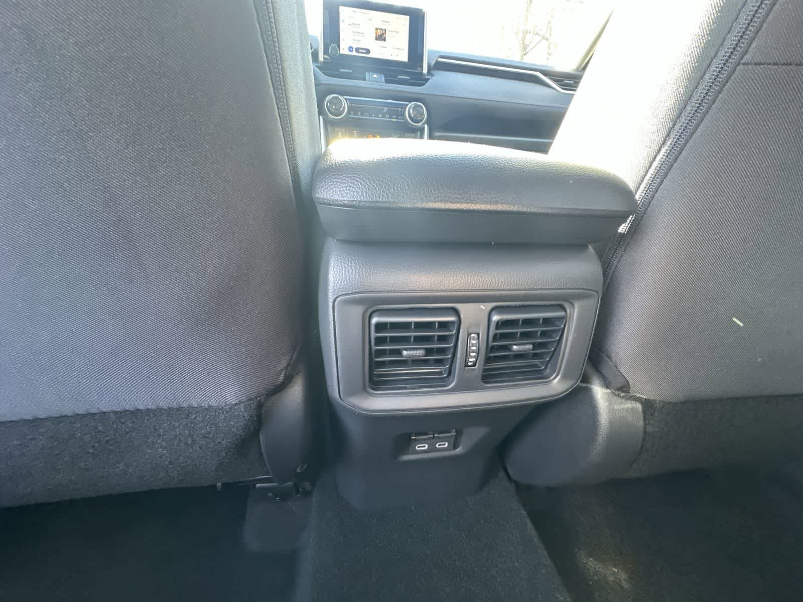 Thumbnail: 2025 Toyota RAV4 - 37