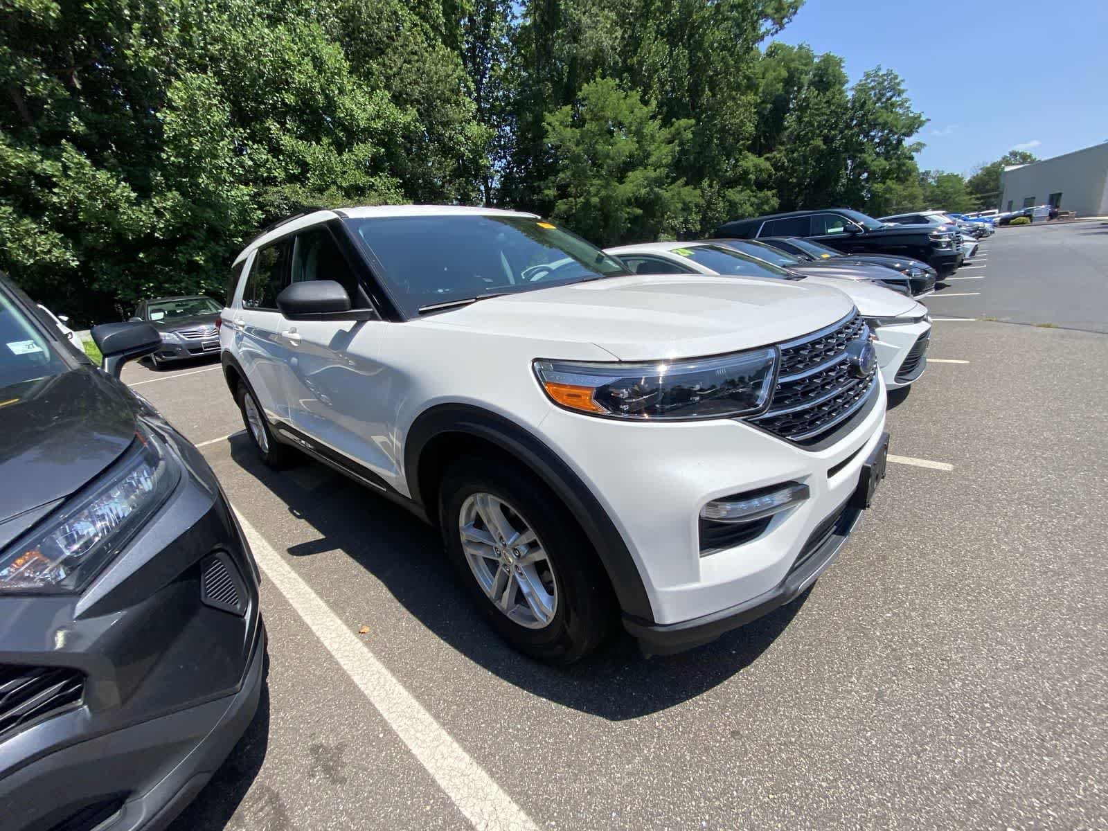 Thumbnail: 2021 Ford Explorer - 3
