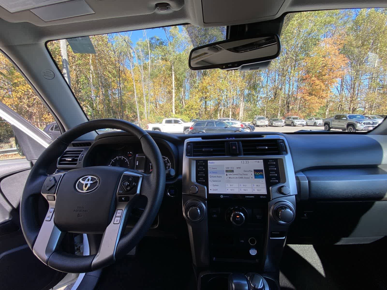 Thumbnail: 2020 Toyota 4Runner - 20