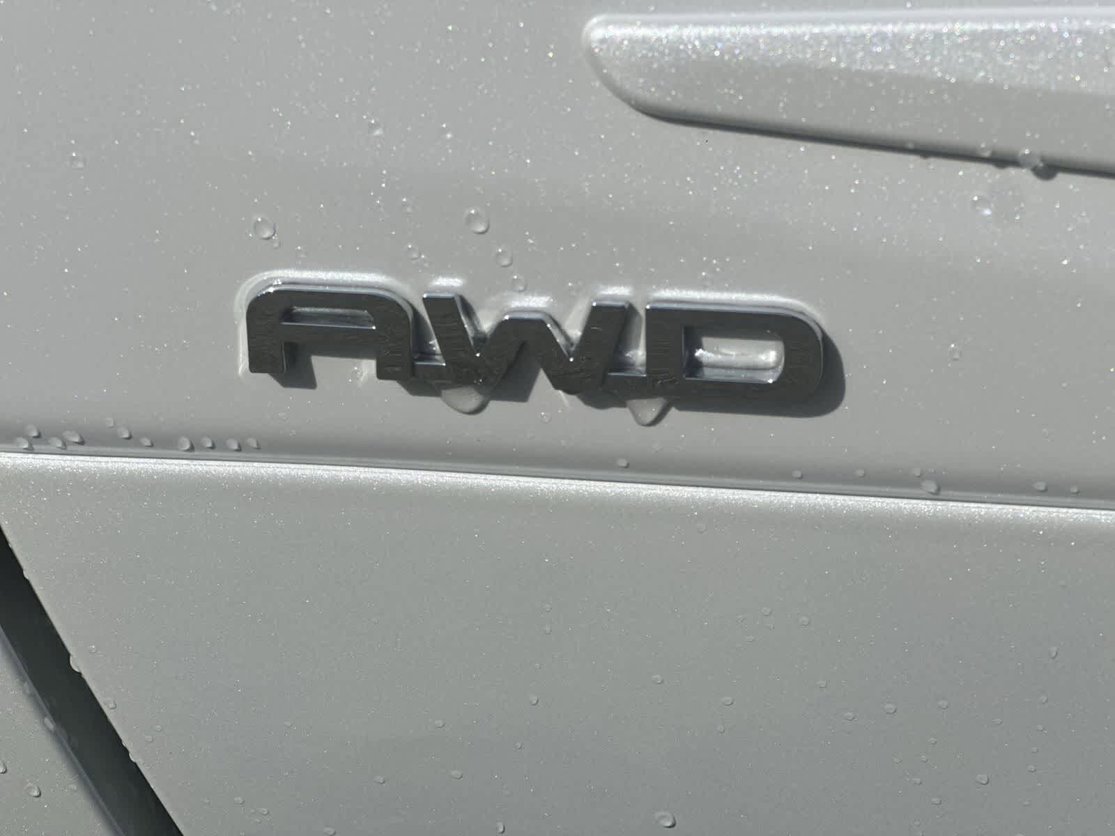 Thumbnail: 2025 Toyota Highlander - 23