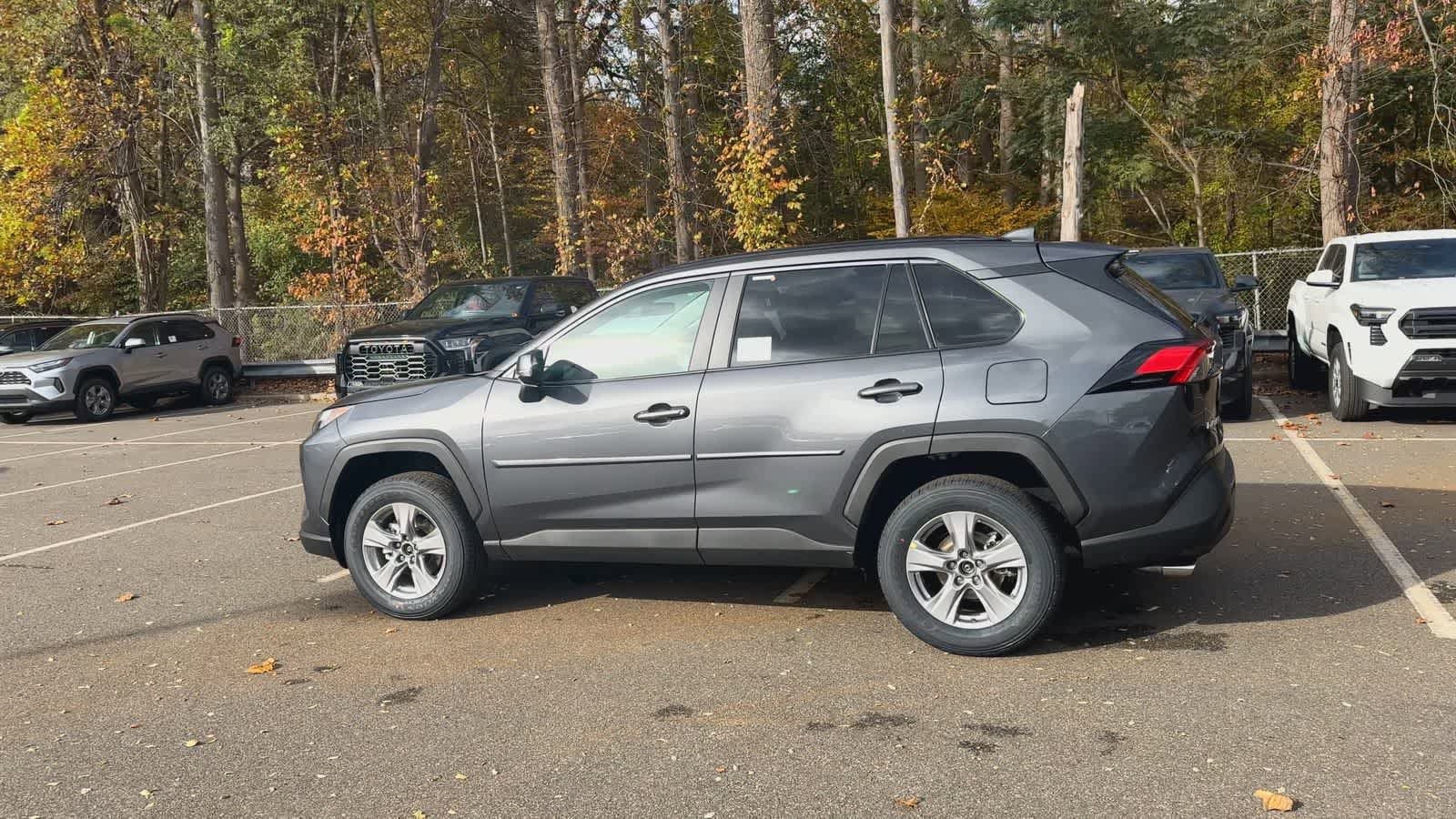 Thumbnail: 2025 Toyota RAV4 - 6