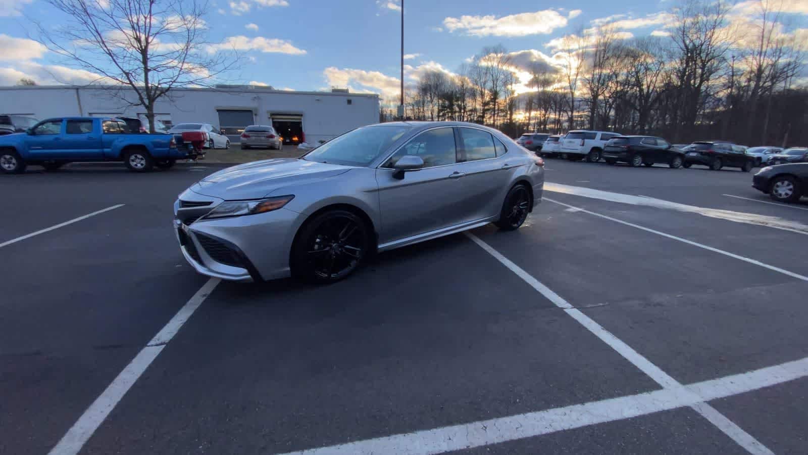 Thumbnail: 2024 Toyota Camry - 9