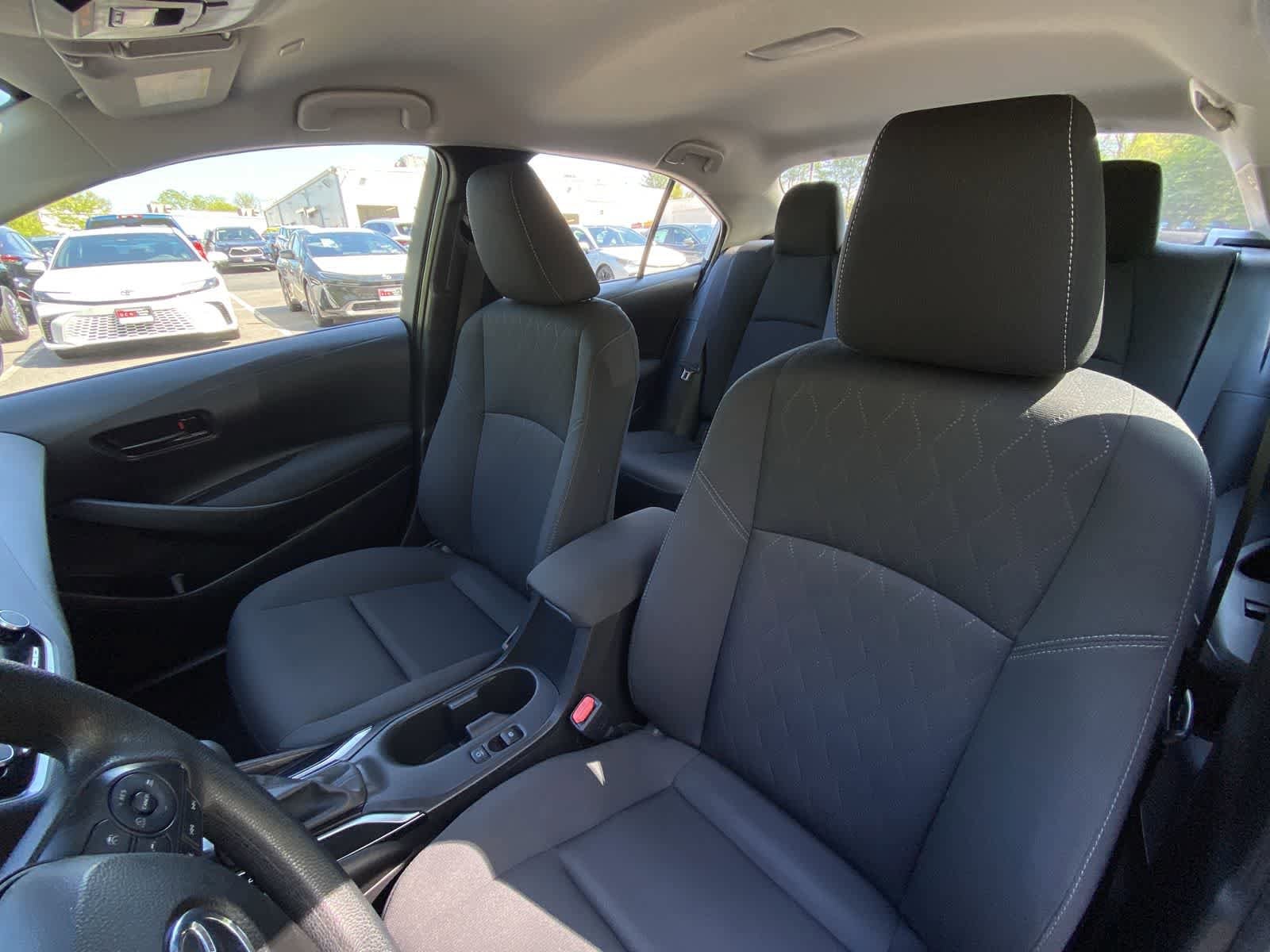 2024 Toyota Corolla LE - Photo 30