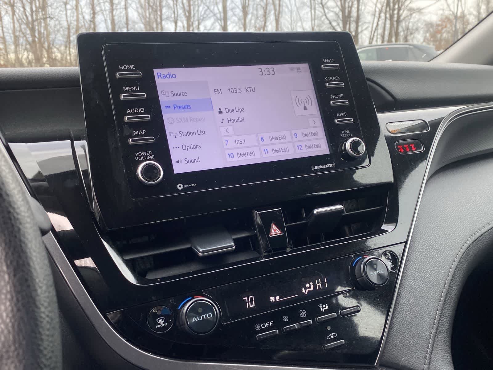 Thumbnail: 2023 Toyota Camry - 33